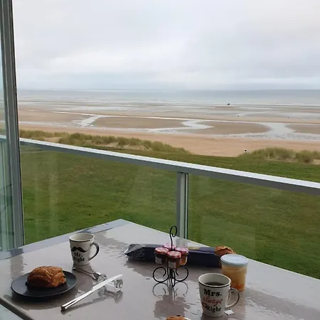 Superbe 3pieces Front De Mer, Sur La Cabourg Apartment Varaville