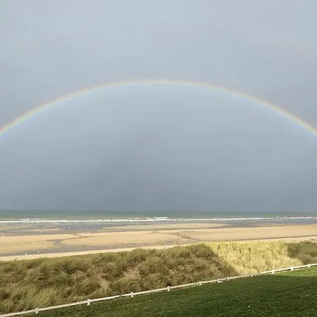 Superbe 3pieces Front De Mer, Sur La Cabourg * Varaville