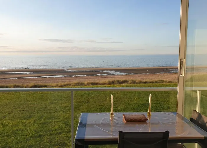 Superbe 3pieces Front De Mer, Sur La Cabourg