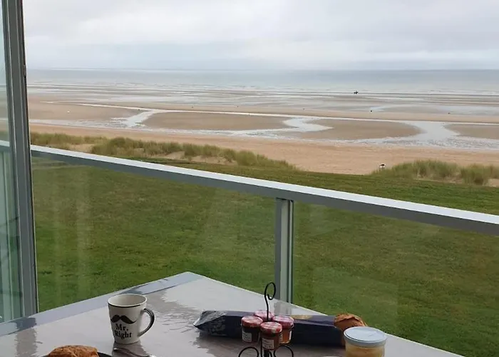 Superbe 3pieces Front De Mer, Sur La Cabourg Appartamento Varaville