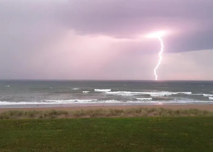Superbe 3pieces Front De Mer, Sur La Cabourg Varaville