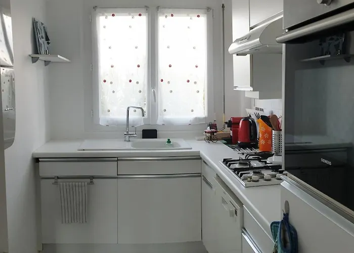 Appartement Superbe 3pieces Front De Mer, Sur La Cabourg