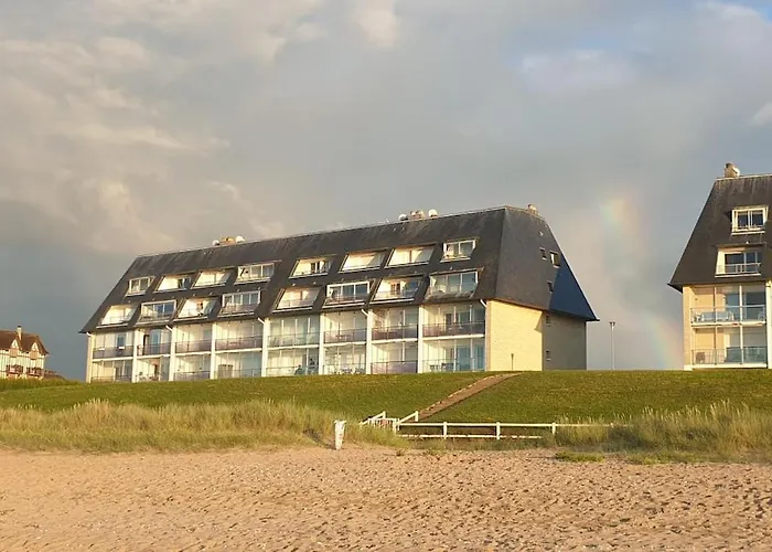 Superbe 3pieces Front De Mer, Sur La Cabourg